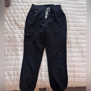 Figs jogger scrub pants